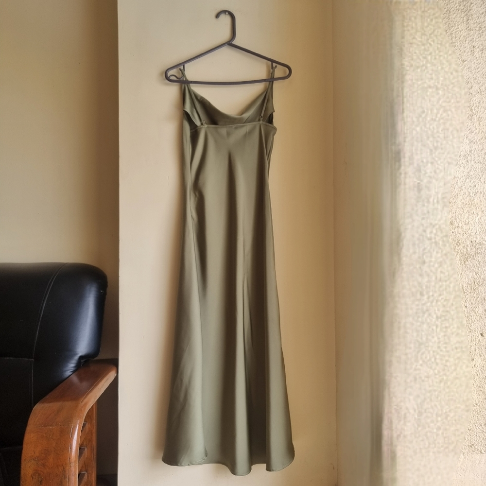 SHEIN BIZwear Cowl Neck Solid Slip Dress Workwear - Picture 9 of 13